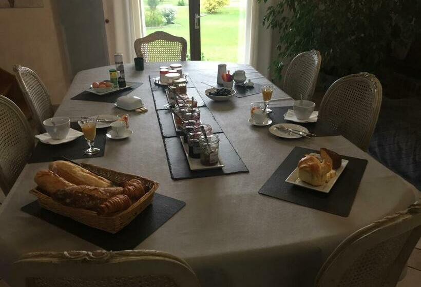 テラス付スイート, Les Chambres De Paule