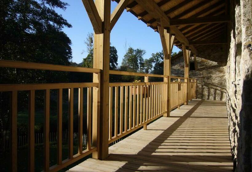 غرفة عائلية مطلّة علي الحديقة, Moulin De Limayrac