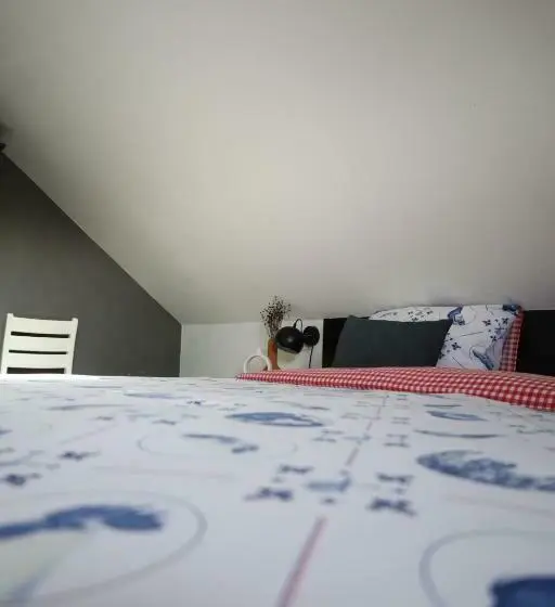 Huoneisto 1 Makuuhuone, B&b Thús Yn Hantum