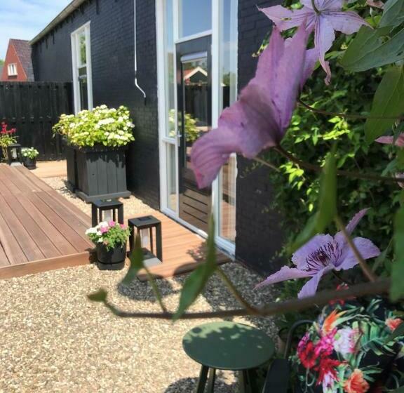 带1个卧室的公寓, B&b Thús Yn Hantum