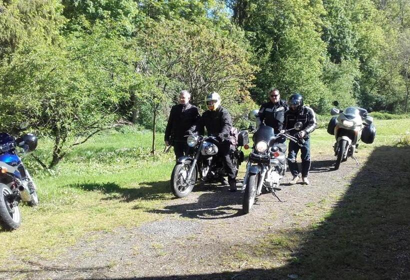 Standard room with outdoor bath, Bernafay Wood B&b