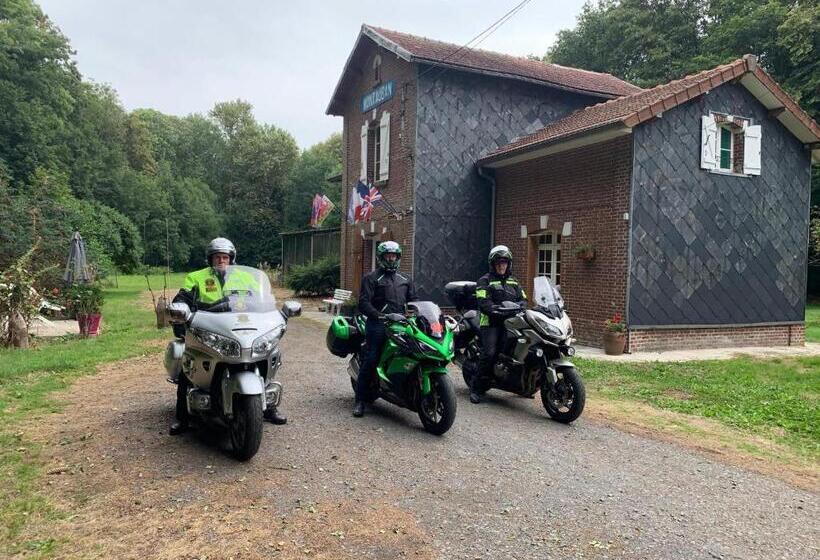 침실 2개 스위트, Bernafay Wood B&b