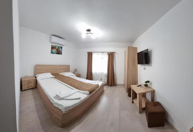 Номер Стандарт, Cusali Pensiune