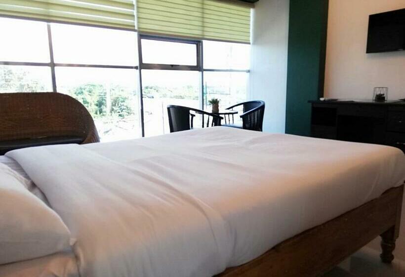 디럭스 룸, 2428 Suites