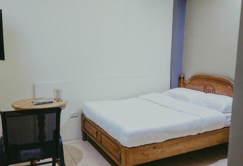 디럭스 룸, 2428 Suites