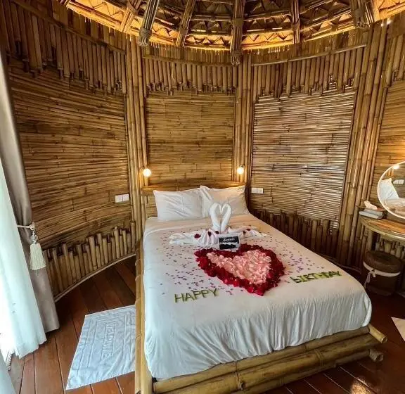 キングサイズベッドのスタンダードルーム, Jantara Resort And Restaurant
