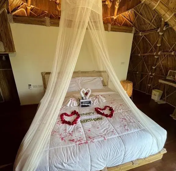 キングサイズベッドのデラックスルーム, Jantara Resort And Restaurant