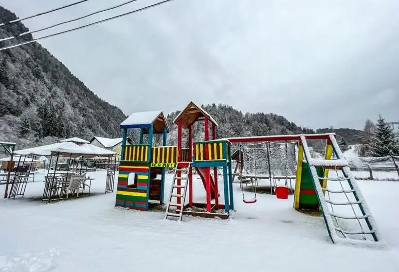 Huoneisto 1 Makuuhuone Parveke, Casa Petruta Dambovicioara