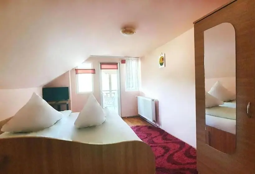 Huoneisto 1 Makuuhuone Parveke, Casa Petruta Dambovicioara