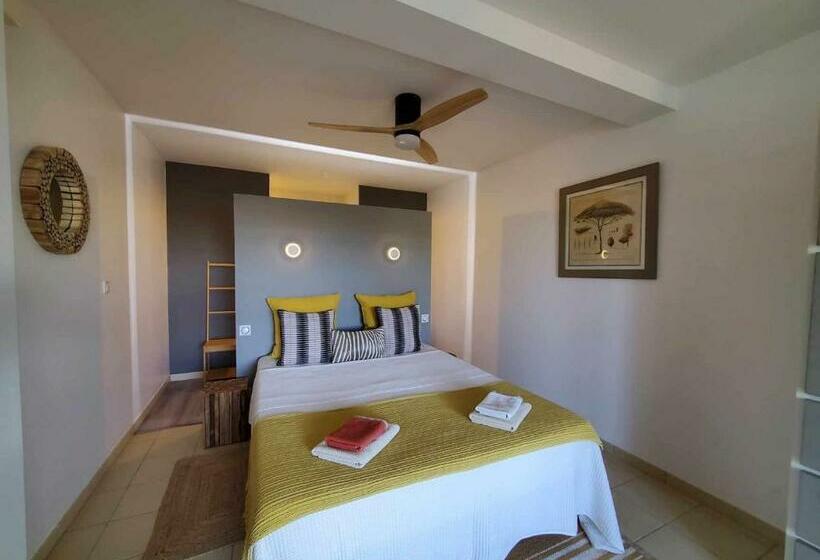 스탠다드 테라스 룸, La Fontaine Au Loup