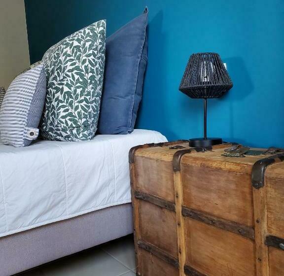 스탠다드 룸 산 전망, La Fontaine Au Loup