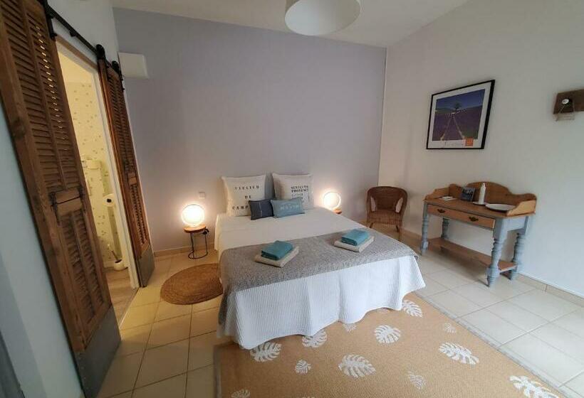 스탠다드 룸 가든 전망, La Fontaine Au Loup