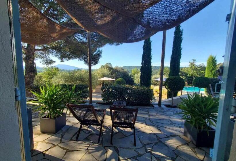 스탠다드 테라스 룸, La Fontaine Au Loup