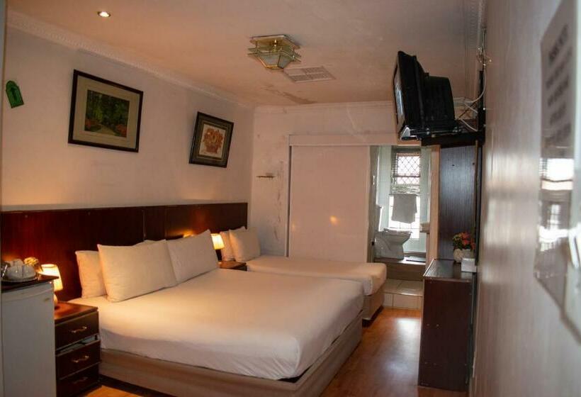 غرفة إقتصادية رباعية, Lenasia Guest Lodge