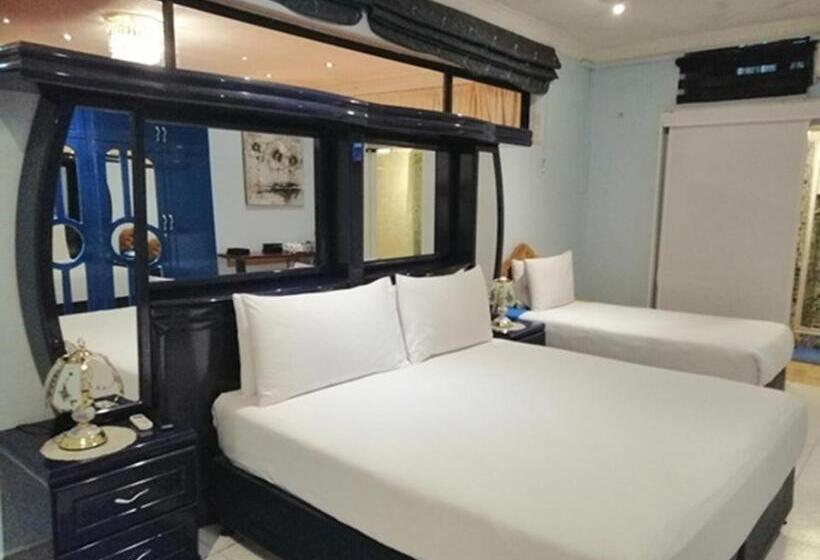 חדר קלאסי לארבעה, Lenasia Guest Lodge