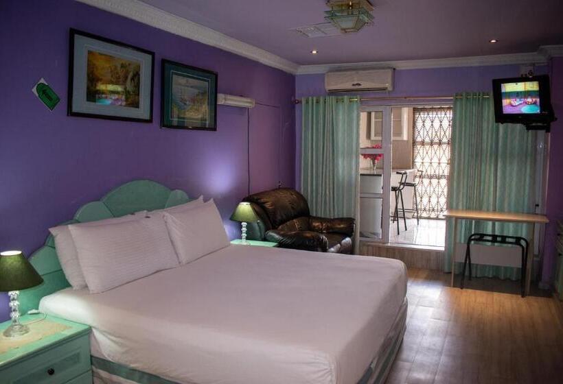 חדר דלוקס עם מיטת קינג, Lenasia Guest Lodge