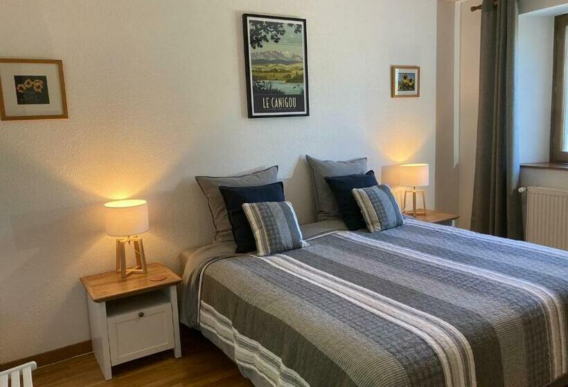 Номер Стандарт, Les Deux Chevaux Chambres D’hôtes