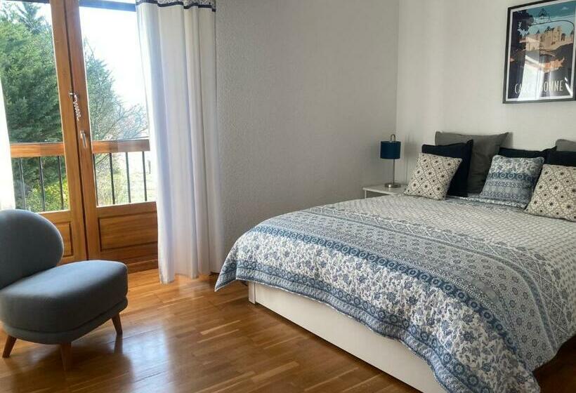 Номер Стандарт Вид на Сад, Les Deux Chevaux Chambres D’hôtes