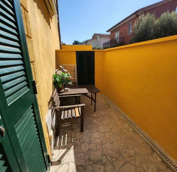 ガーデンビュースタンダードルーム, Vichyenichy