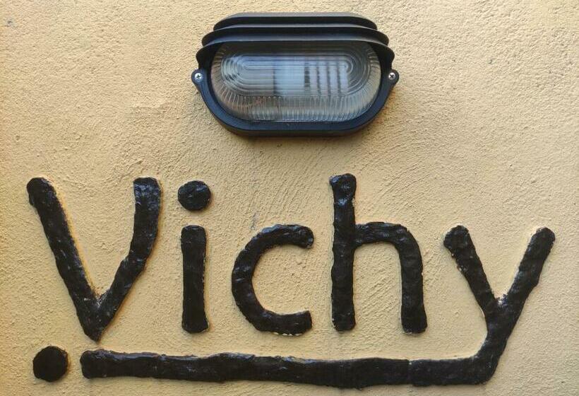 ガーデンビュースタンダードルーム, Vichyenichy