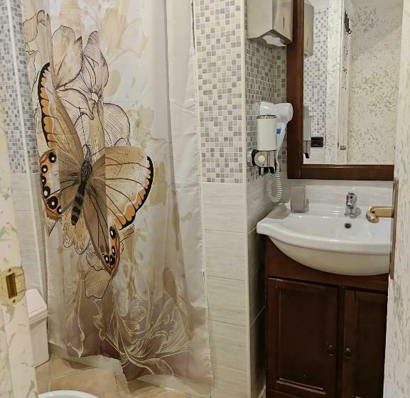 ガーデンビュースタンダードルーム, Vichyenichy