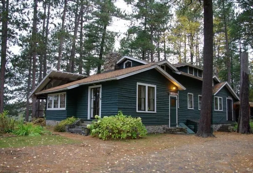 １ベッドルームのスーペリアアパートメント, White Pine Camp