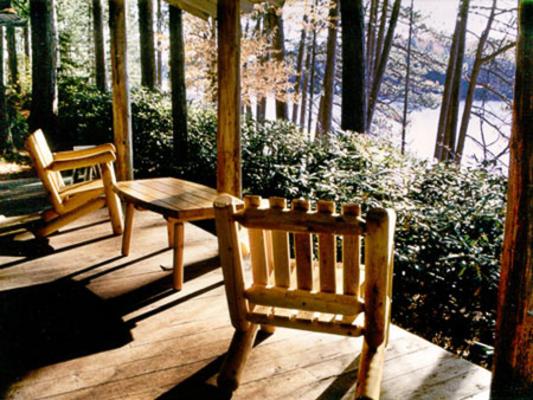 غرفة قياسية رباعية, White Pine Camp