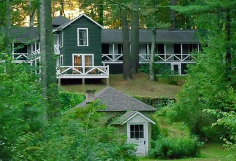 ２ベッドルームアパートメント, White Pine Camp