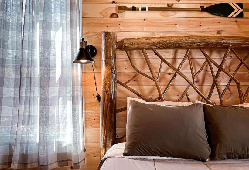 شاليه سوبيريور غرفة نوم واحدة, White Pine Camp