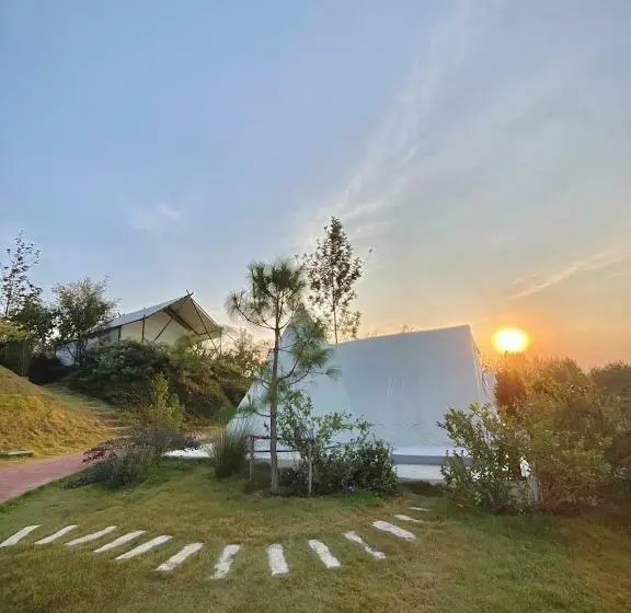 バルコニー付きデラックスルーム, Sol Glamping At Khao Yai
