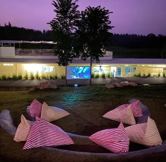 １ベッドルームハウス, Sol Glamping At Khao Yai