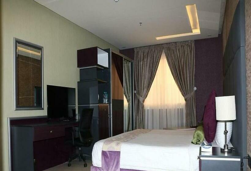 标准工作室, Nawa Madinah