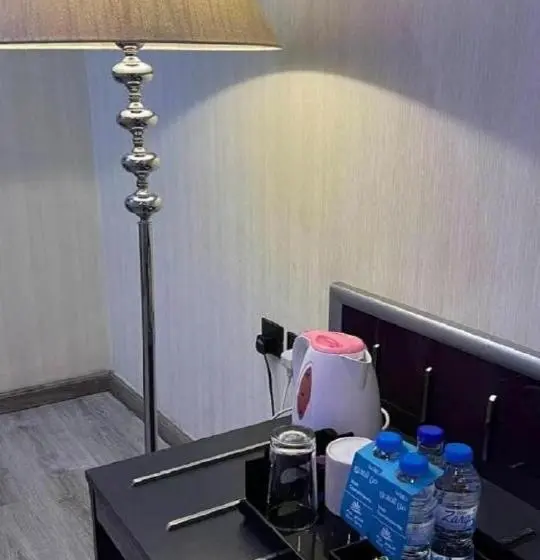 キングサイドベッドのスタンダードワンルーム, Nawa Madinah