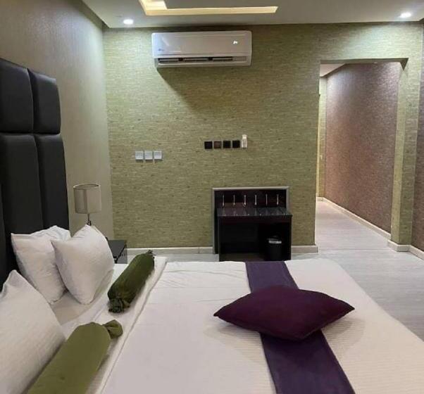 带大床的标准工作室, Nawa Madinah