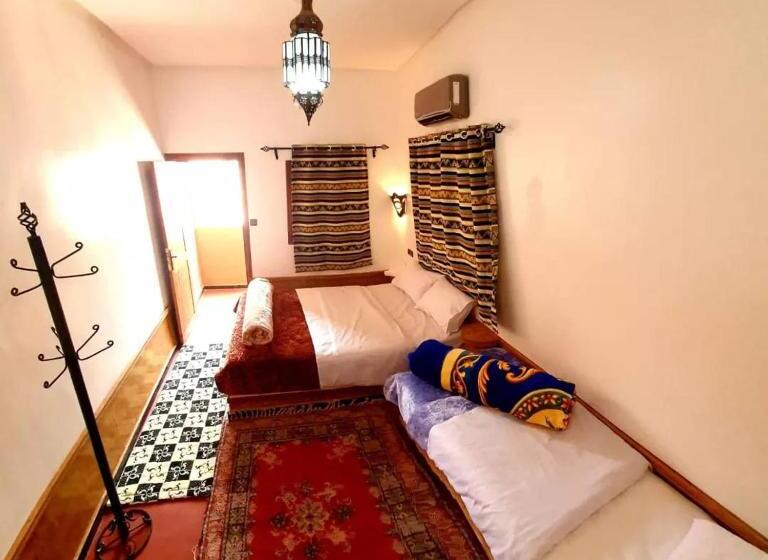 חדר סטנדרט לשלושה, Auberge La Belle Vue Dades