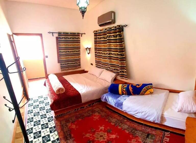 חדר סטנדרט לשלושה, Auberge La Belle Vue Dades