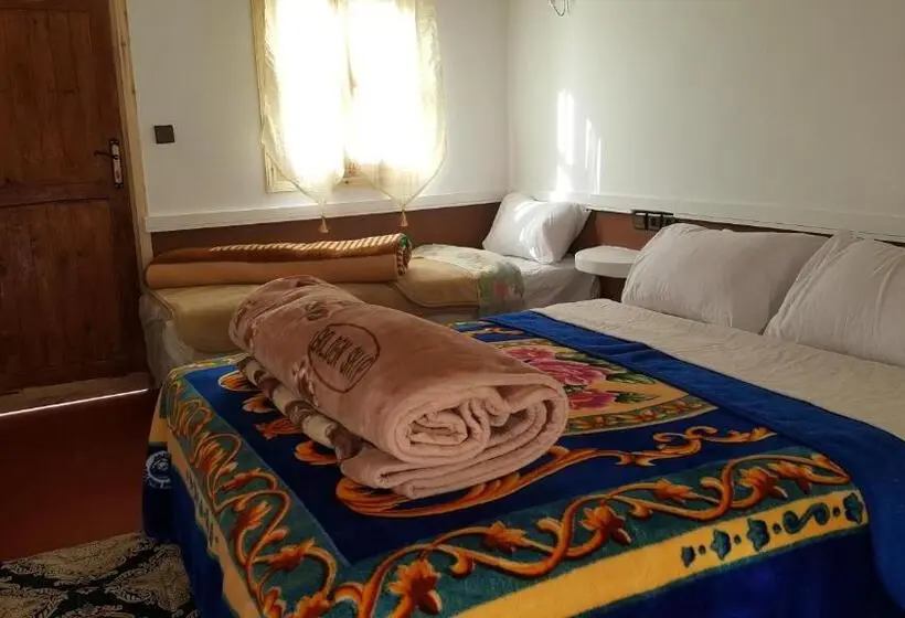 バルコニー付きスタンダードトリプルルーム, Auberge La Belle Vue Dades