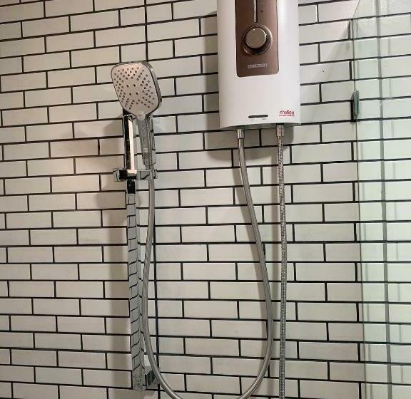 חדר סטנדרט עם מיטת קינג, กรณวรรณ รีสอร์ท