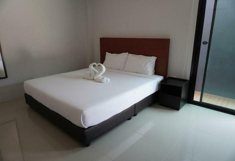 חדר סטנדרט עם מיטת קינג, กรณวรรณ รีสอร์ท