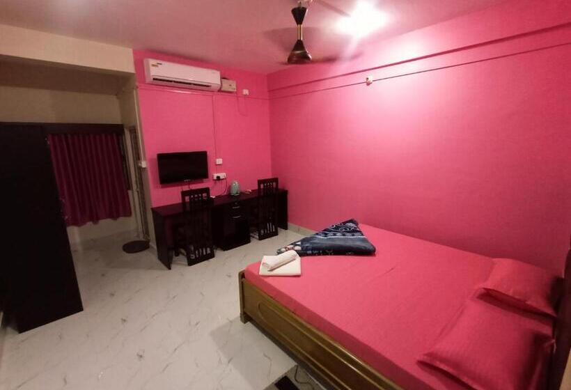 غرفة ديلوكس سرير كينج, Jungle Eco Mansion