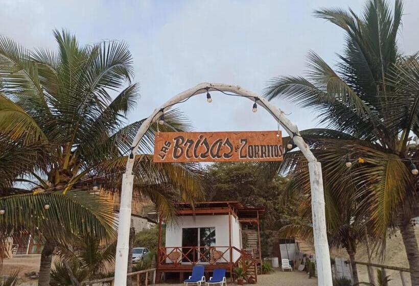 اتاق استاندارد چهارنفره با بالکن, Hospedaje Las Brisas De Zorritos