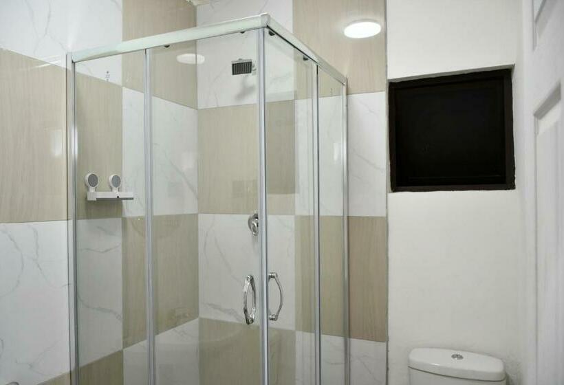 Familienzimmer, Ndlovu Palace