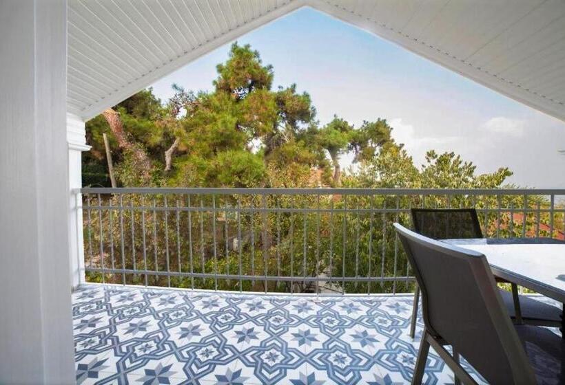 غرفة ديلوكس عائلية, Triada Hotel Buyukada