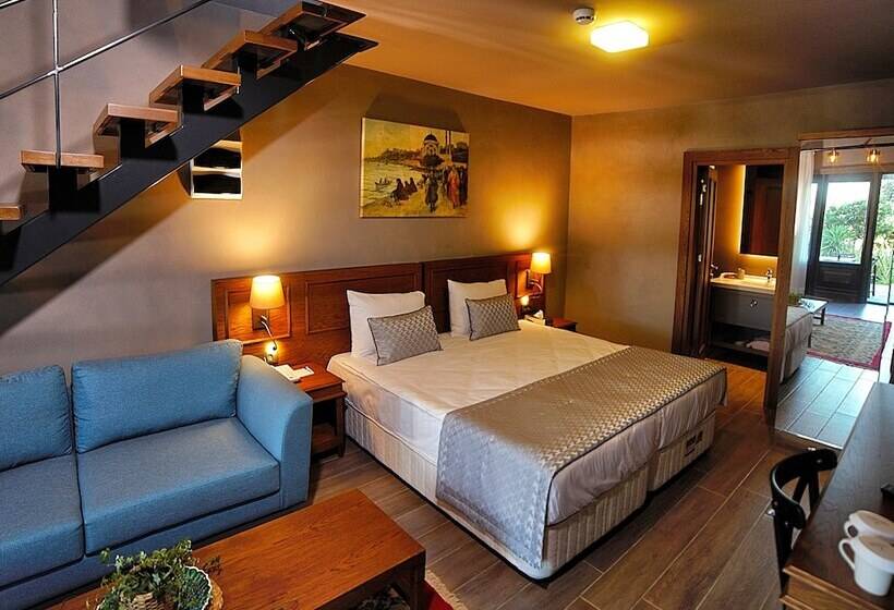 家庭洋房, Triada Hotel Buyukada