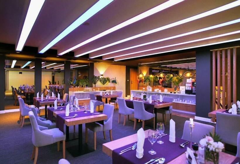 スタンダードトリプルルーム, Elba