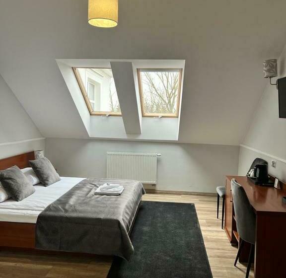 标准间, Nad Starą Nidą