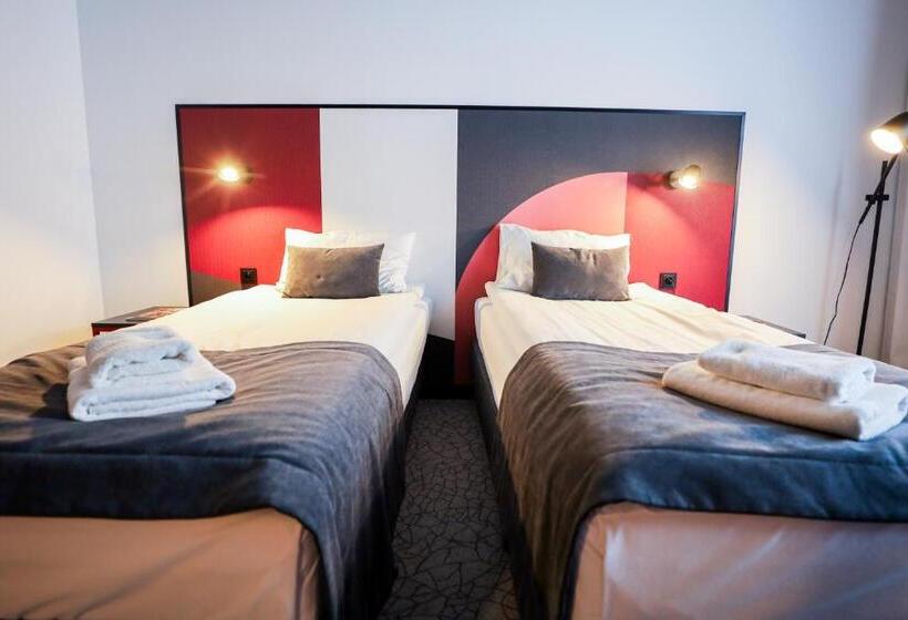 Номер Deluxe, Arche Hotel Piła