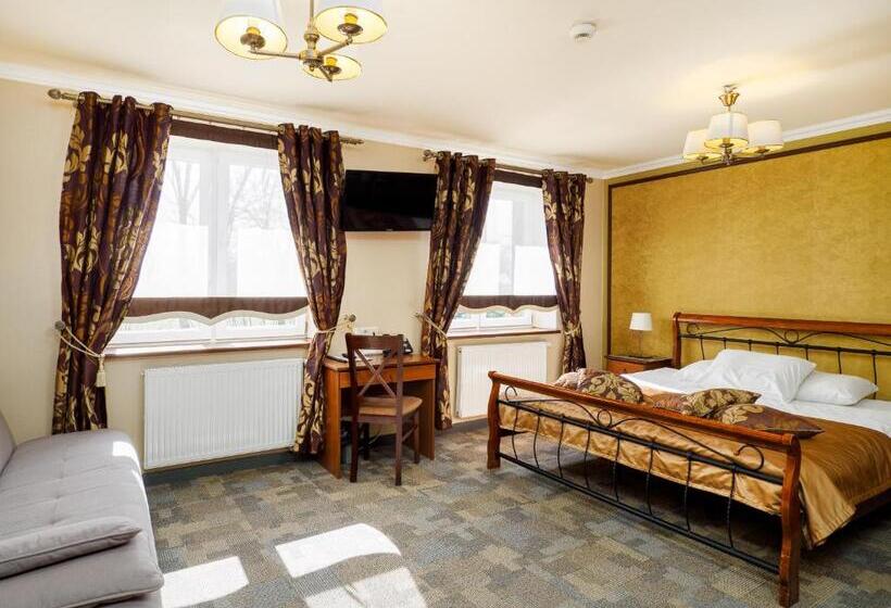 חדר סטנדרט לשלושה, Resort Strzelnica