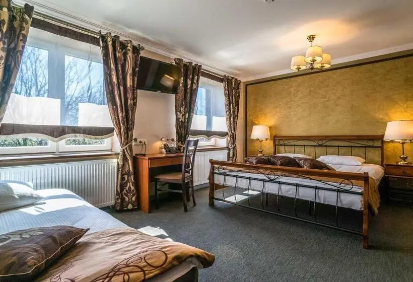 スタンダードトリプルルーム, Resort Strzelnica