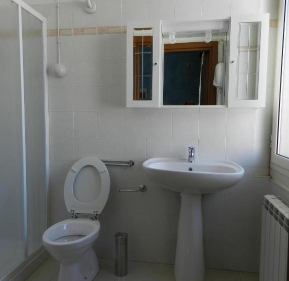 غرفة قياسية ثلاثية, Air Palace Lingotto